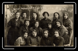 6 IV 1926 * 1560 x 960 * (1.36MB)